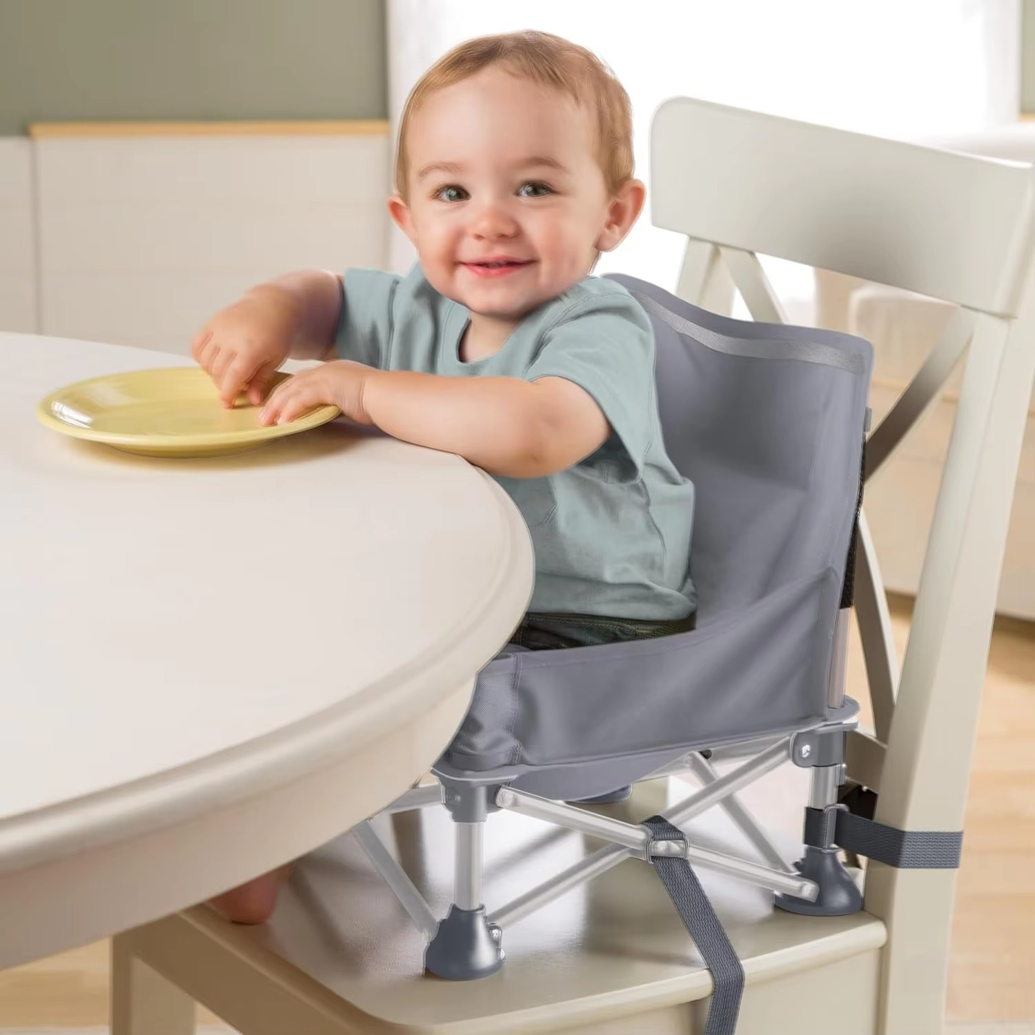 Foldable Baby Highchair with Straps Booster Baby Feeding Chair Portable Baby Seat with Storage Bag for Travelling & Camping