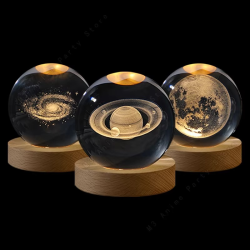 Unique 3D Crystal Ball Night Light – LED Lamp with Glowing Galaxy, Saturn, Planets, and Moon Design for Children’s Birthday Gift, Bedside Table Decoration – 5cm