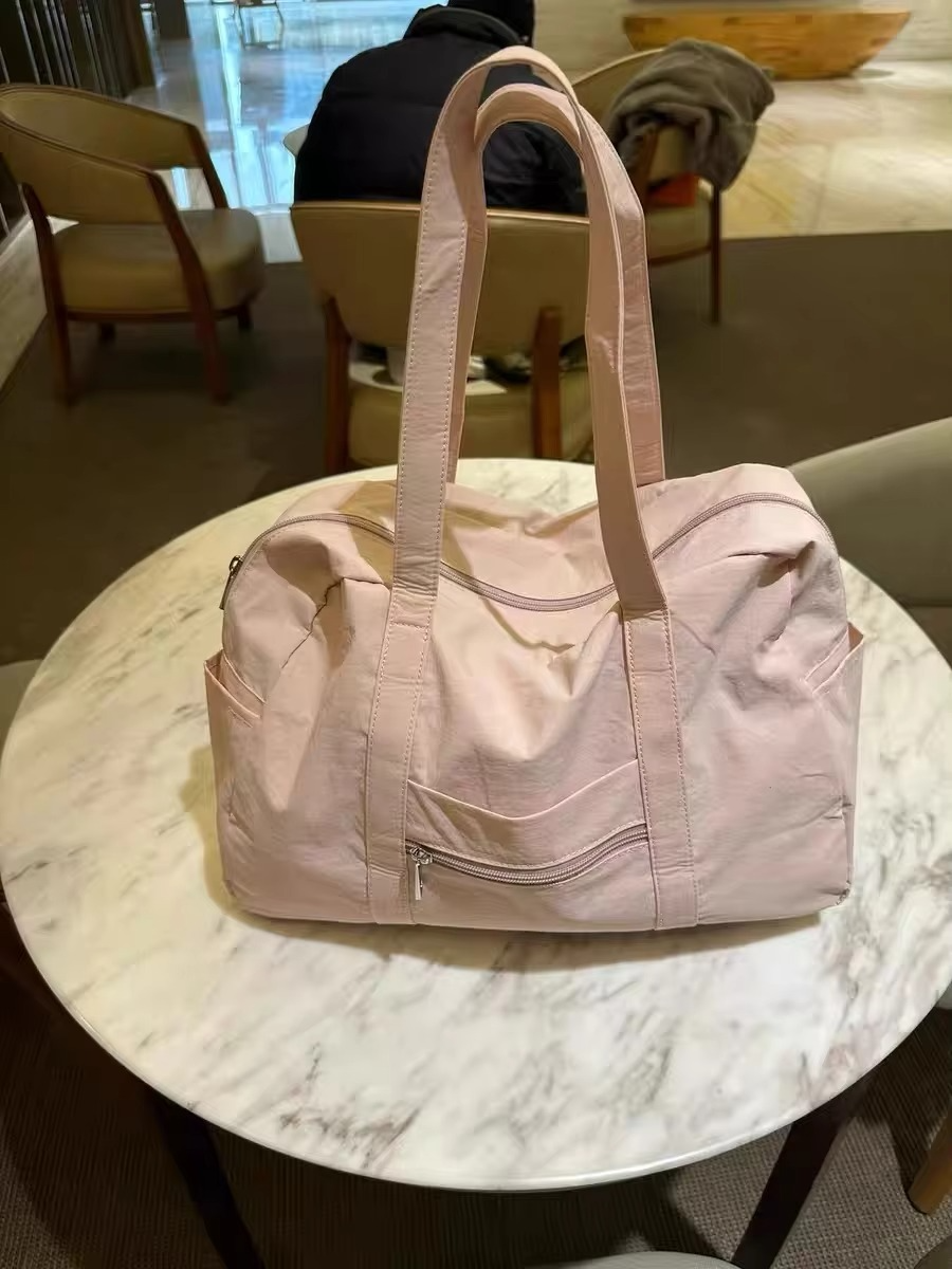 Large Capaci Nylon Tote Bag Lightweight oulder Handbag Travel Commuting Bag Artistic Sle Single oulder Bag for Teens