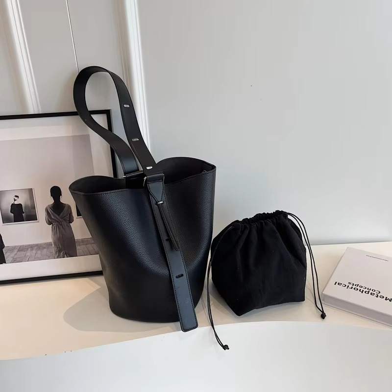 Retro PU Leather Shoulder Crossbody Bag for Women Popular Designer Fashion Female Large Capacity Bucket Handbags Underarm Bag