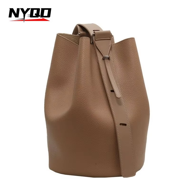 Retro PU Leather Shoulder Crossbody Bag for Women Popular Designer Fashion Female Large Capacity Bucket Handbags Underarm Bag