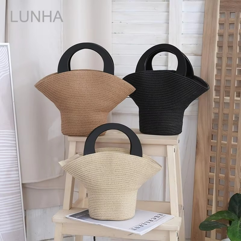 Women's Stylish Hat-Shaped Straw Woven Handbag Summer Beach Tote Bag Handmade Wheat Straw Bucket Bag for Holiday Travel