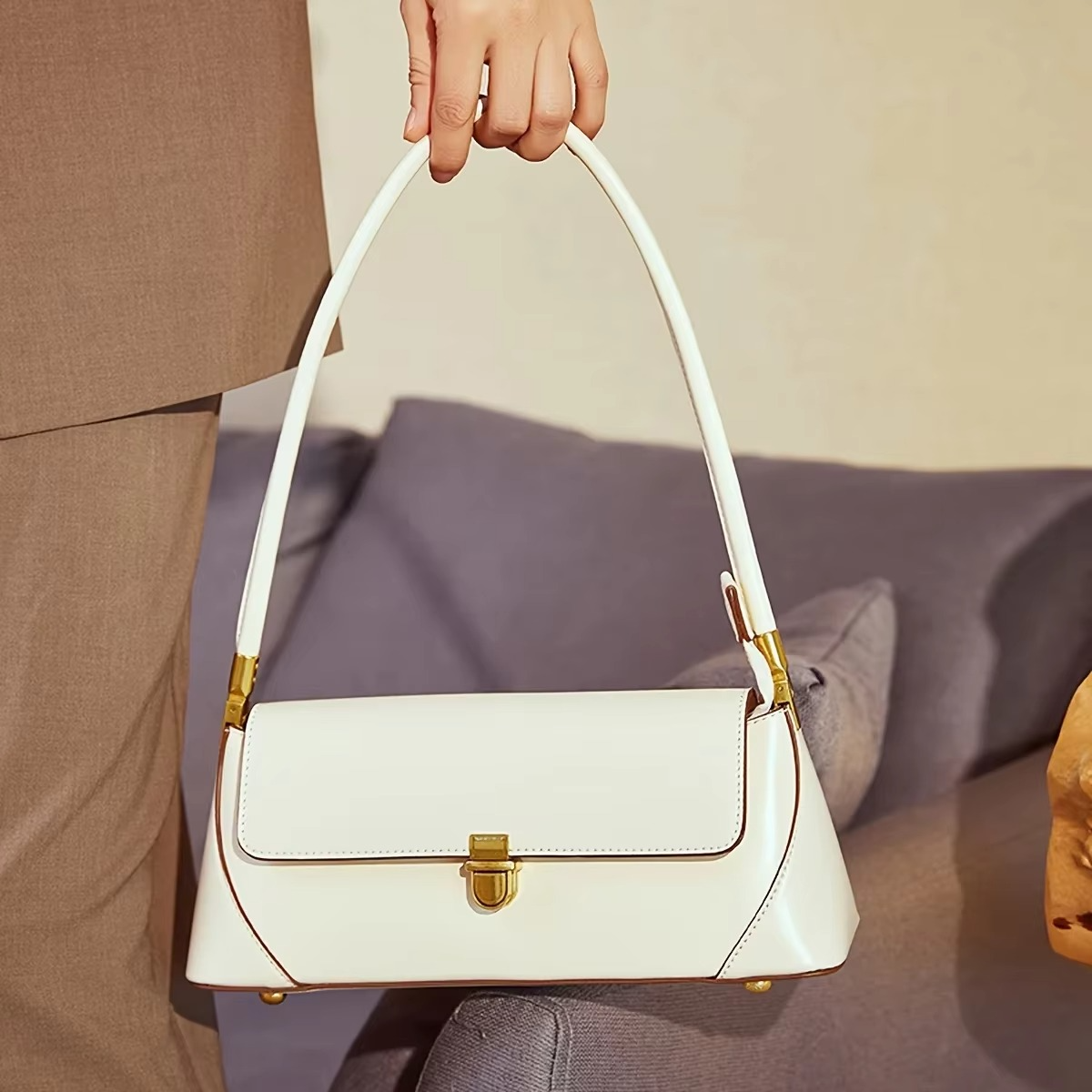 Vintage Women's Bag PU Material Shoulder Bag French Baguette Underarm Bag Hundred Commuting Handbag
