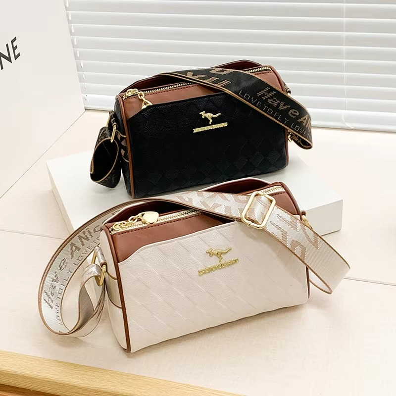 Lingge Pillow Bag 2024 New Top Layer Cowhide Fashionable and Western Style Shoulder Bag Simple and Casual Crossbody Handbag