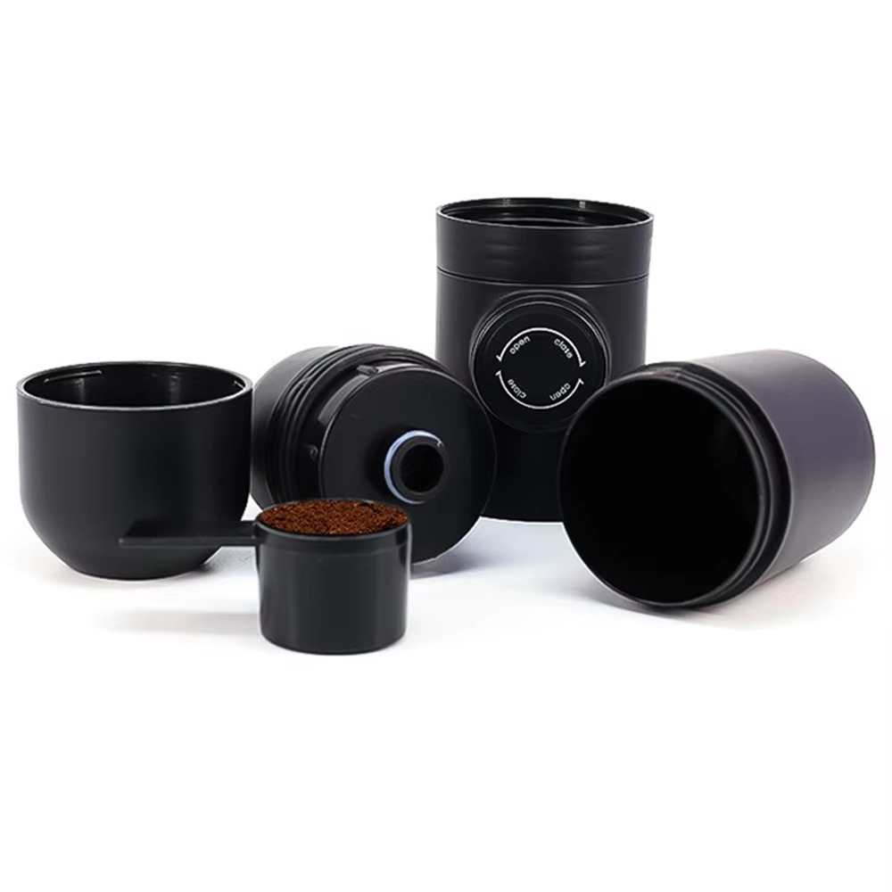 Manual pressurized coffee machine, small and portable handheld espresso machine for household