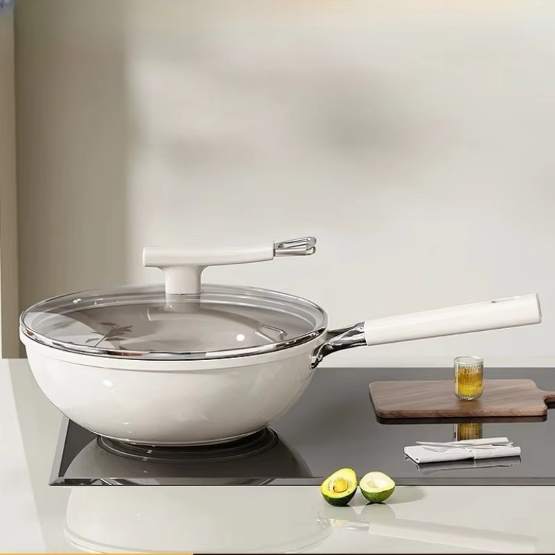 Titanium uncoated ceramic household flat bottomed stir fry pan, non stick to gas electromagnetic stove special