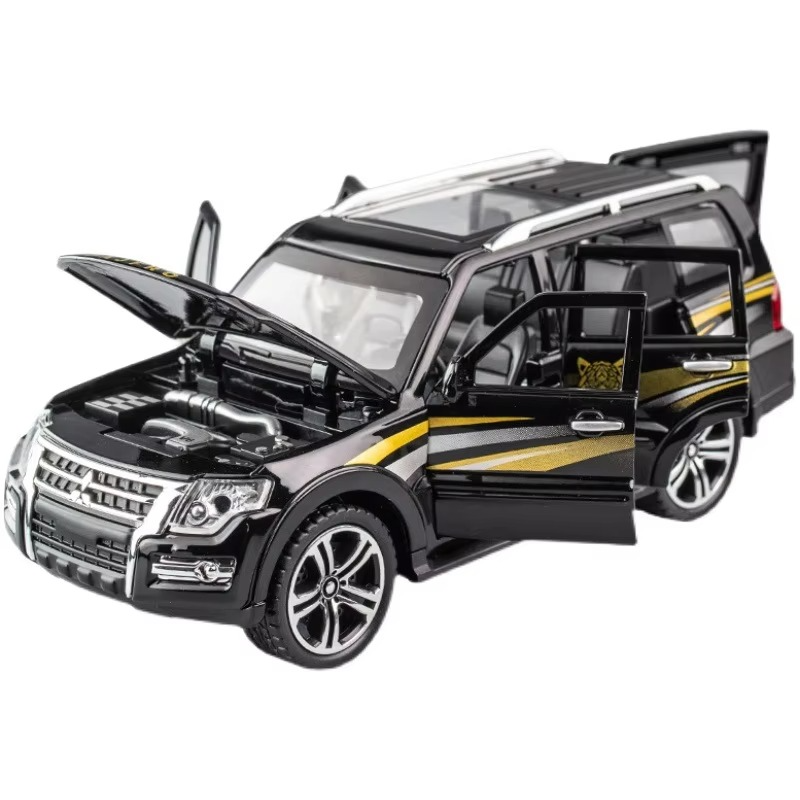 1:32 Mitsubishi Pajero Suv Alloy Model Car Metal Diecast Vehicle Toy Model Collection Simulation Sound Light Toy For Kids Gifts