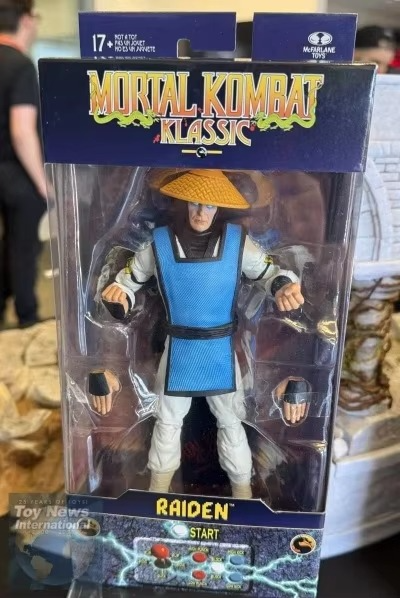 McFarlane Toys MORTAL KOMBAT RAIDEN/REPTILE 18cm Action Figure KLASSICS Model Doll