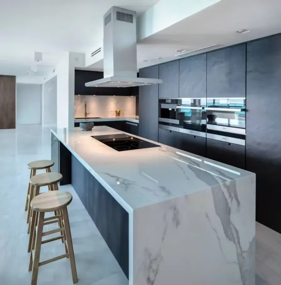 Custom Modern Solid Wood Kitchen Cabinet Furniture Kitchen Island with Marble Countertops
