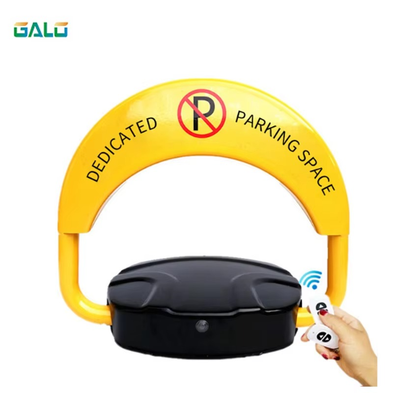 With automatic sensor with 2 remote folding safety parking lock barrier guard column with lock and bolt
