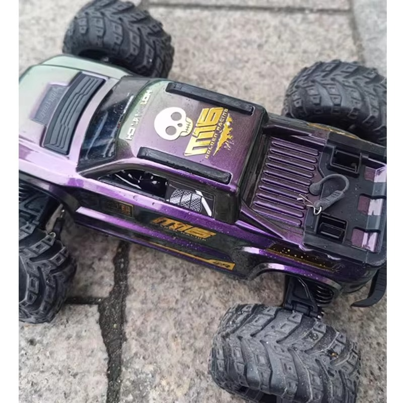 New Udirc 1/16 M16 Rc Truck 4wd Brushless High Speed Major Climbing Off-Road Rc Car Pc Car Shell Toys Gift