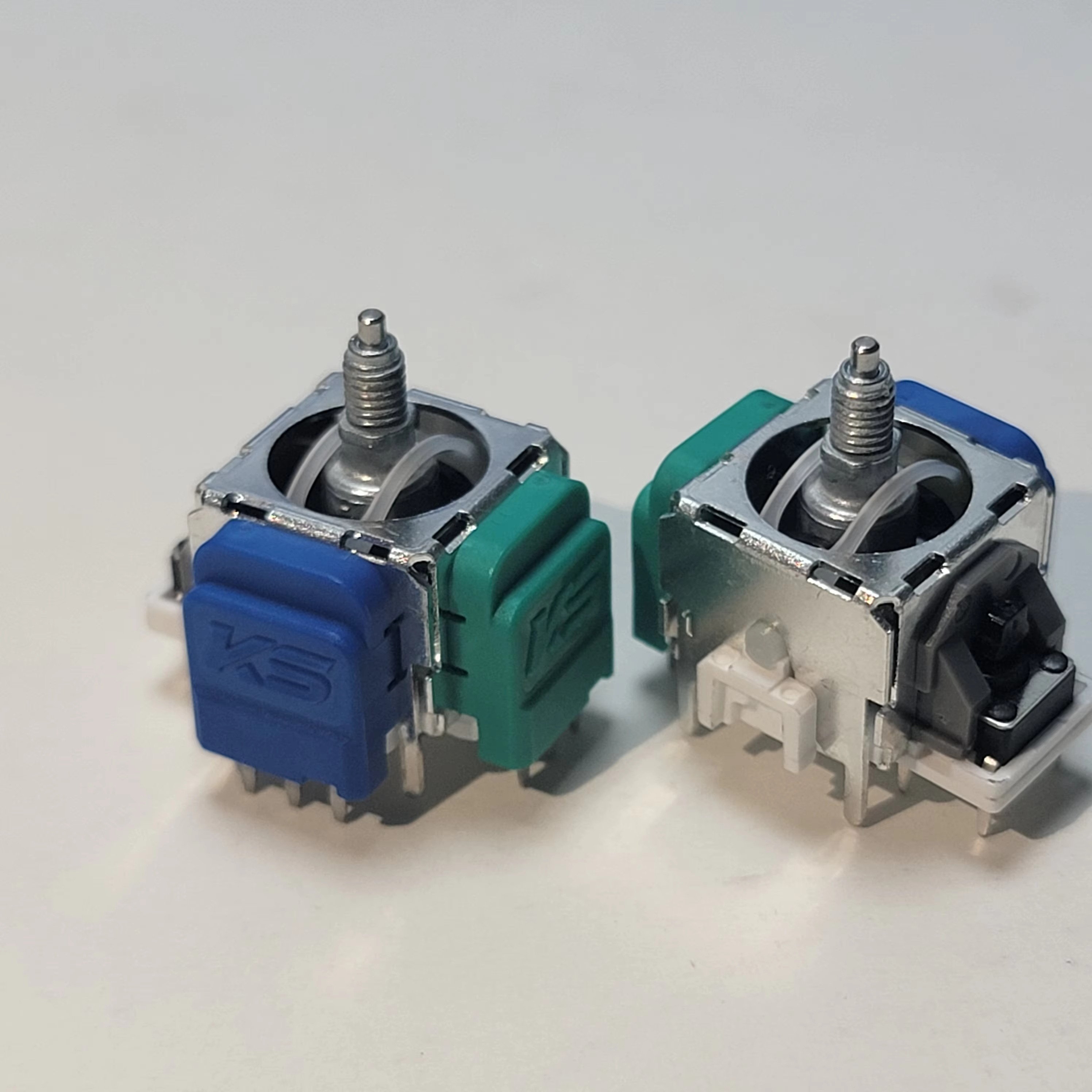 2PCS K SILVER TMR Electromagnetic Joystick Hall for Xbox Elite 2 Hall Joystick Controller TMR SticksTunnel Magnetic Resistance
