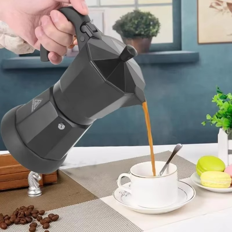 220v/110V 300ml Aluminum Electric Moka Pot 6 Cups Italian Espresso Maker Fast and Convenient Electric Coffee Pot Barista Tools