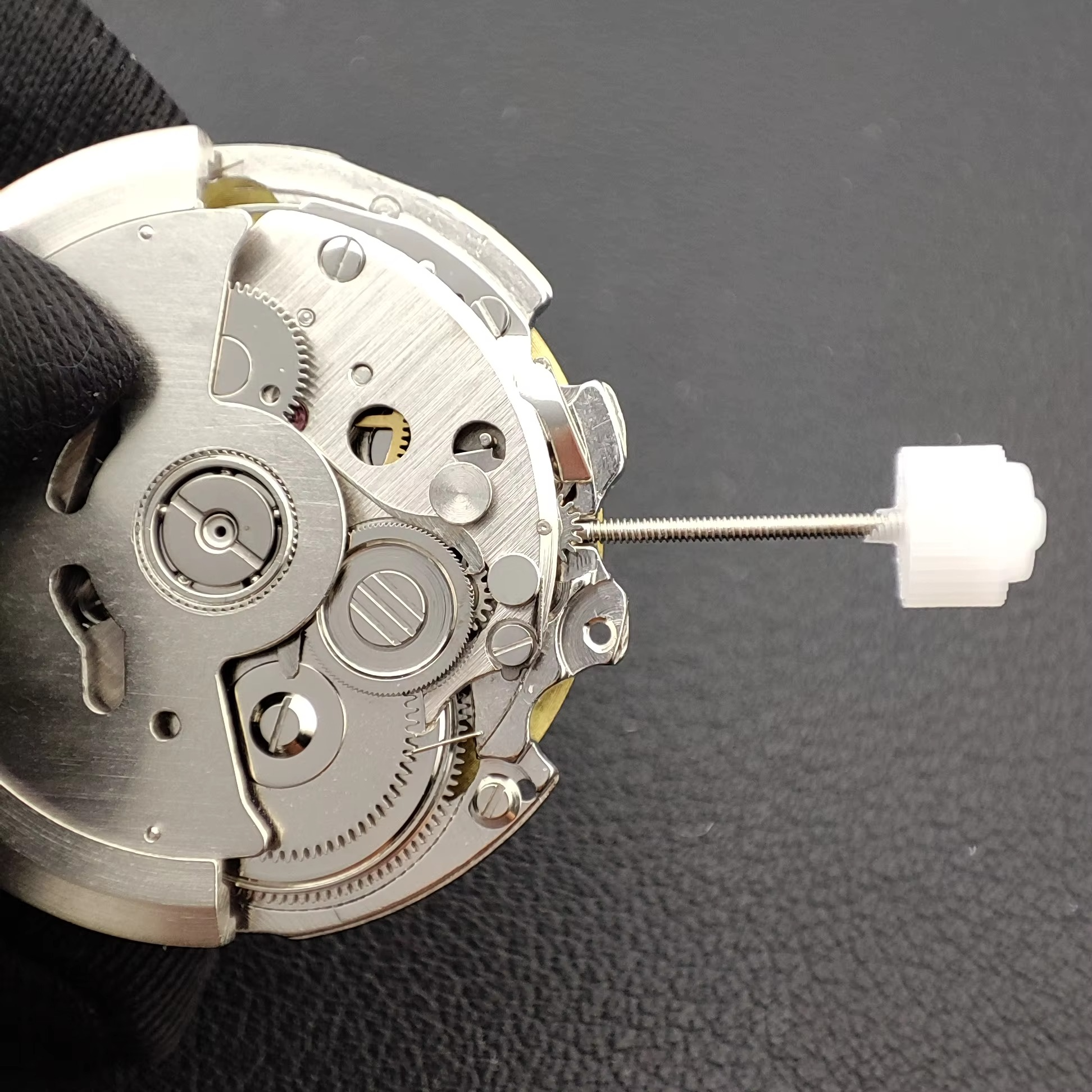 Made in China NH35A NH35 Movement Independently developed NH35 Automatic mechanical movement for men's Watch replacement parts