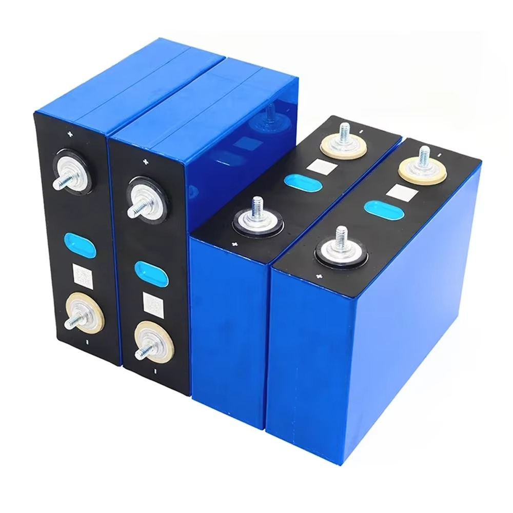 New 3.2V 102Ah Lifepo4 battery 3C High power Grade A DIY Solar storage Electric car boat RV Tricycle Inverter Cell