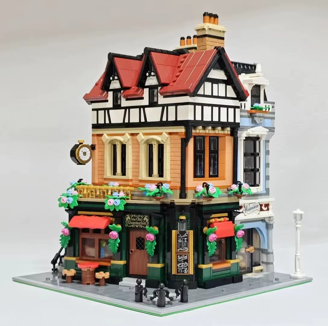 Architectural retro street view Tudor corner modular building block model brick adult children's toy Christmas birthday gift
