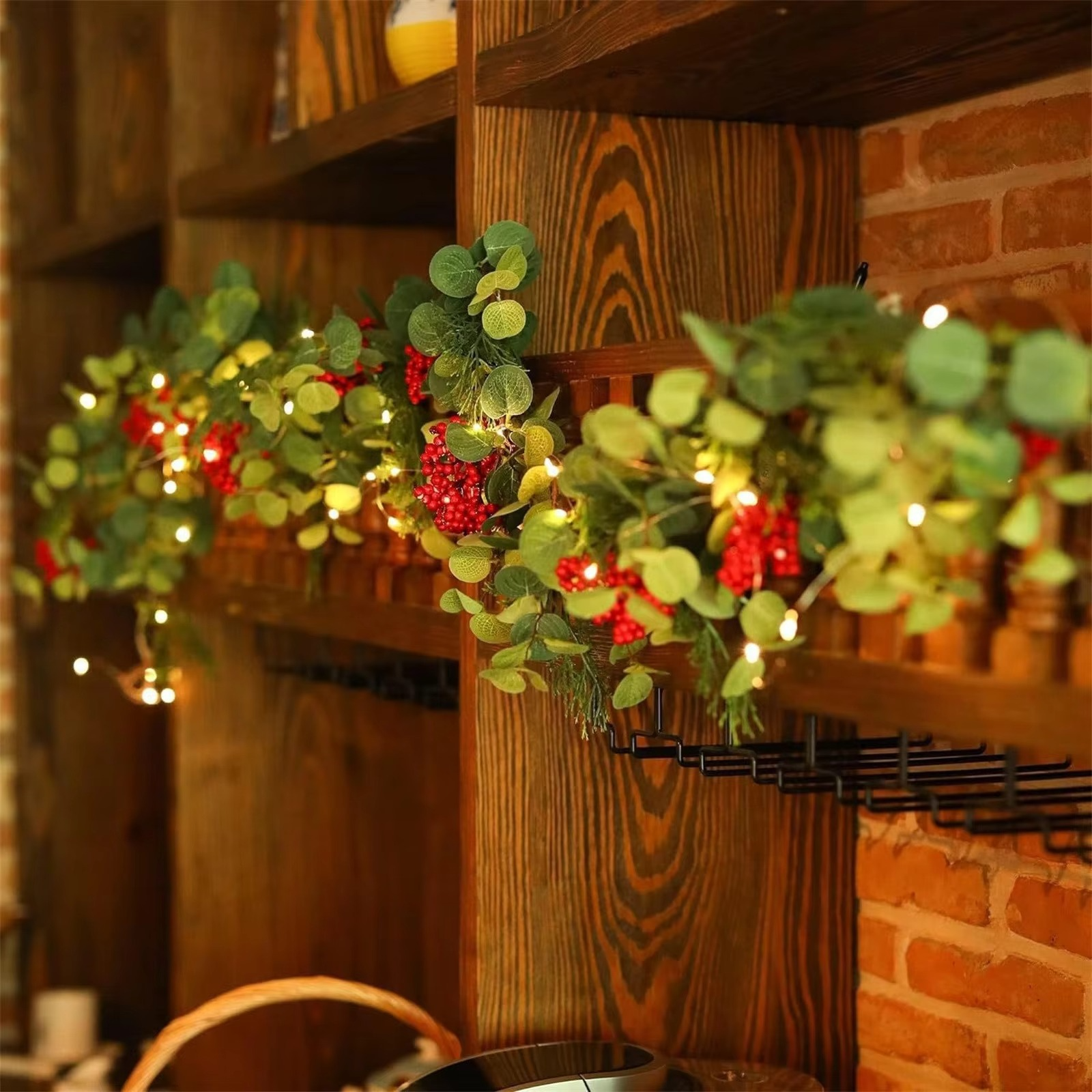 Christmas decoration 6.3ft Xmas Garland Artificial Berries Garland Holiday Xmas cabinet, table Artificial leaf decor wreath