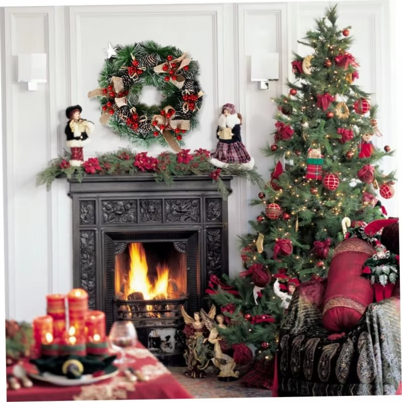 Christmas Wreath Artificial Berry Door Decoration, 32cm Faux Leaf Xmas Decor, Holiday Home Ornament, Festive Indoor Outdoor Use