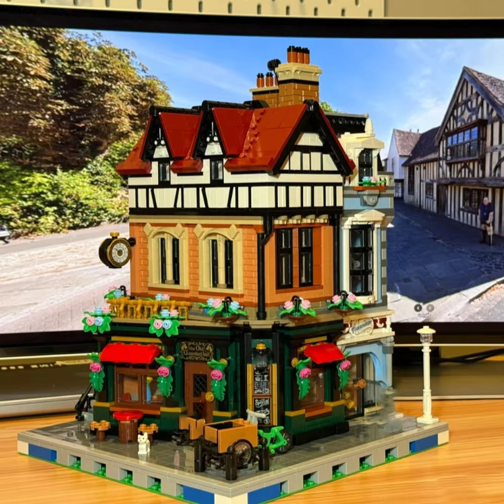 3266PCS MOC Tudor Corner Modular Building Blocks Creative Expert Street Views Bricks Toy Kids Adult Christmas Gifts
