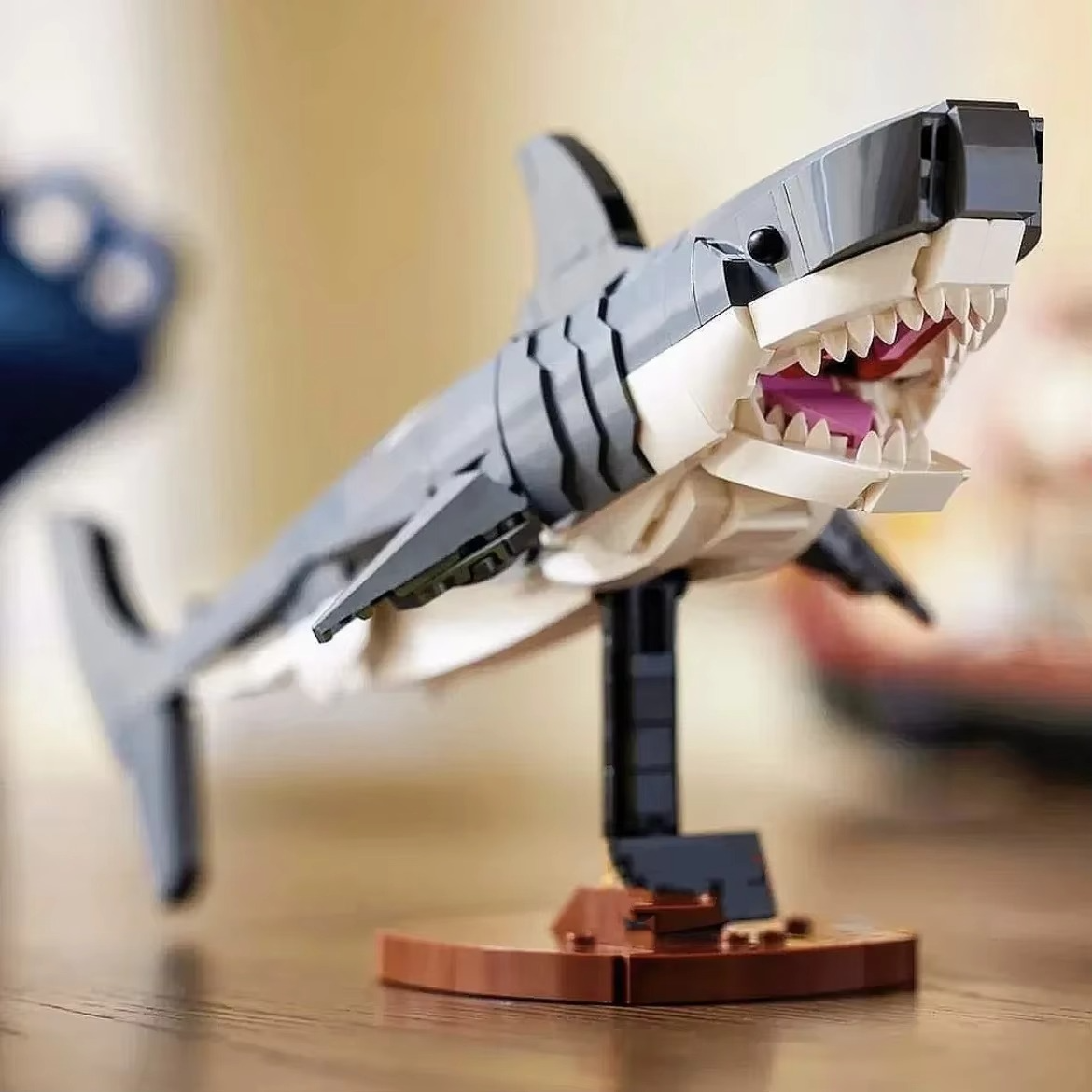 2025 New Jaws Diorama Boat Shark Pirate Ship Building Blocks Fishing Boat Model Bricks Toys Birthday Christmas Gift for Kid