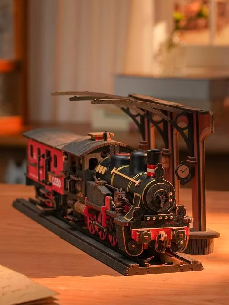 Robotime Steam Train Model Kits 3D Wooden Puzzles Home Decor Craft Gifts for Adults Men Boys Girls