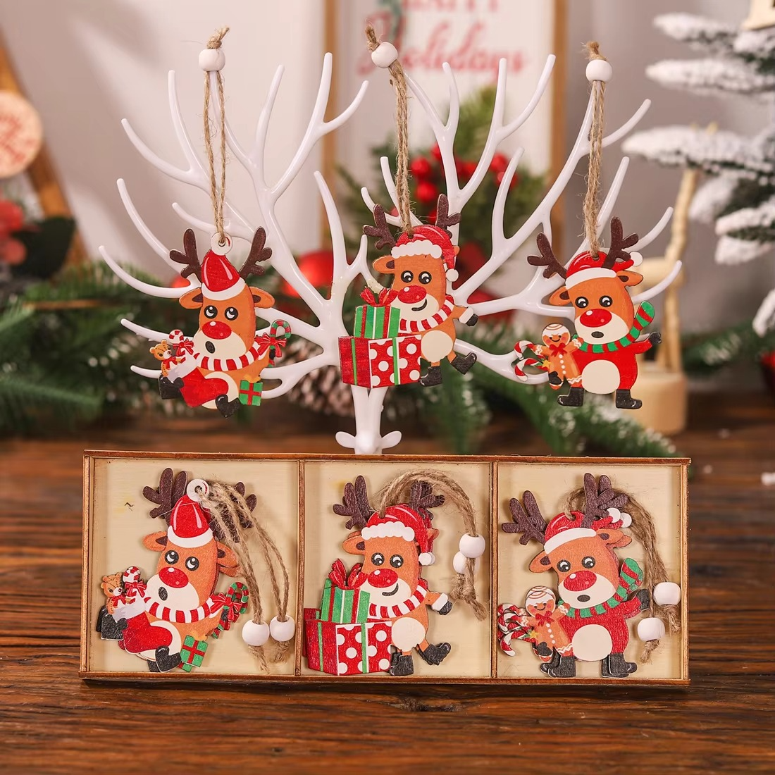 9 pieces wooden Santa Pendant Christmas Decorations Suitable for Family Christmas Tree Ornaments Christmas Tree Accessories