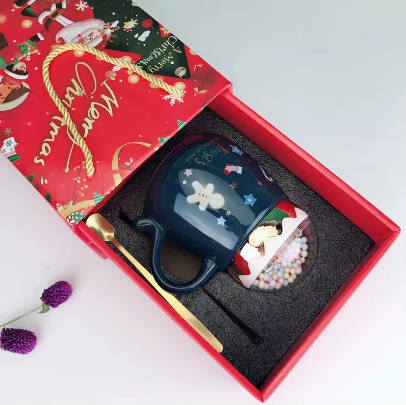 Christmas Mugs Set with Lid and Spoon Xmas Gift Box Set Ceramic Cartoon Couples Santa Claus Milk Cocoa Cup For Home Office