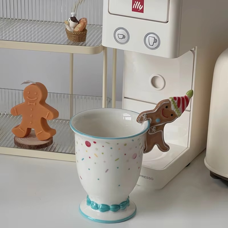 Creative Christmas Tree Ceramic Mug Large Capacity with Lid and Spoon Home Office Cup