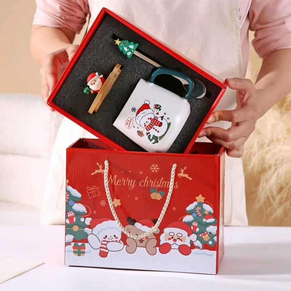 Cute Merry Christmas Mug Gift Box Ceramic Wooden Lids Cup Spoon Set Party Accessories Red Green Coffee Cup Teaspoon Home Use