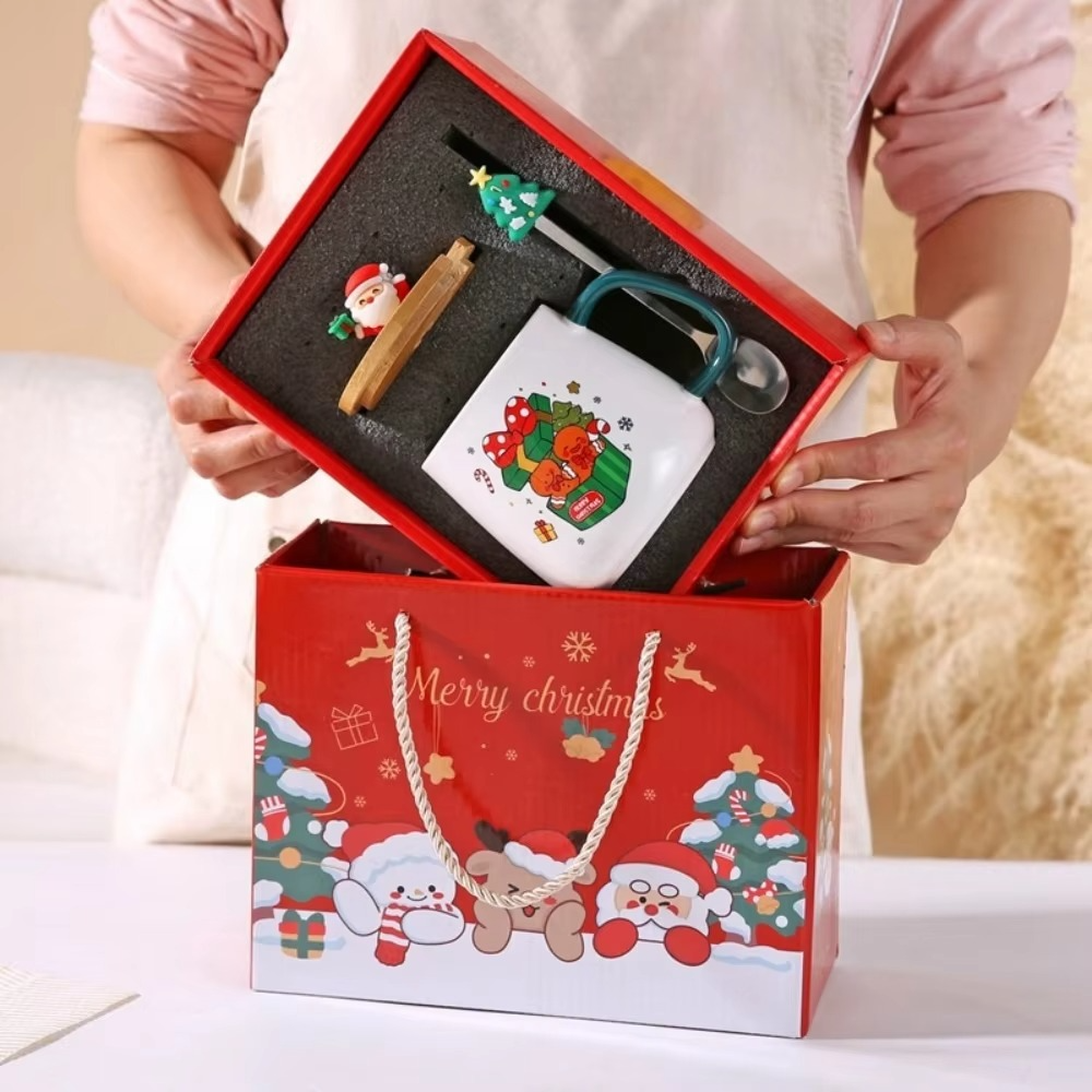 Cute Merry Christmas Mug Gift Box Ceramic Wooden Lids Cup Spoon Set Party Accessories Red Green Coffee Cup Teaspoon Home Use