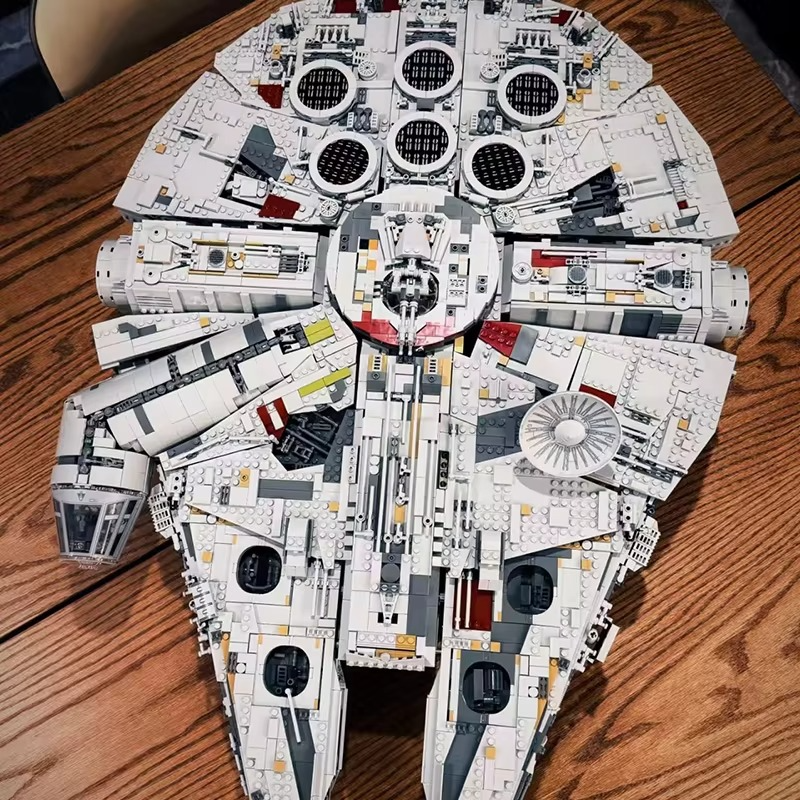 UCS The Large Millennium Ship Falcon Building Blocks Bricks MOC Toys Adults Kids Birthday Christmas Gifts