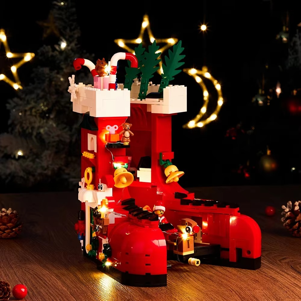 Christmas Shoes Model Building Blocks MOC Winter Festive Santa Claus House Bricks Creative Ideas Toy Gift Girls Boys Kids,779PCS