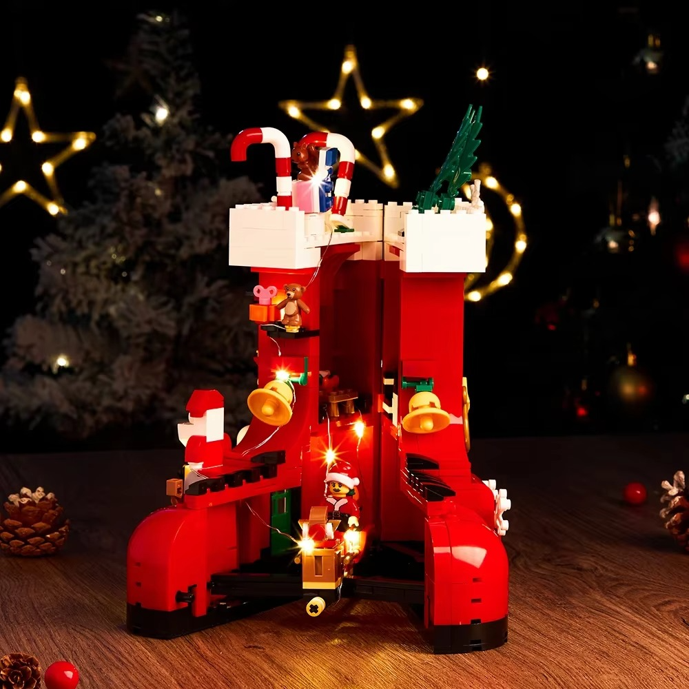 Christmas Shoes Model Building Blocks MOC Winter Festive Santa Claus House Bricks Creative Ideas Toy Gift Girls Boys Kids,779PCS