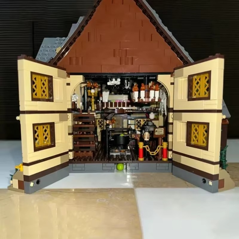 MOC Street View Model Halloween Hocus Pocused Witch Sanderson House Building Sister's Cottage Blocks Bricks Festival Party Gifts