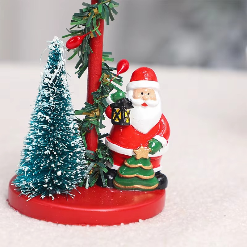 Christmas Decorations Desktop Resin Christmas Tree Red Santa Candlestick Christmas Party GiftDecorations Desktop Ornaments