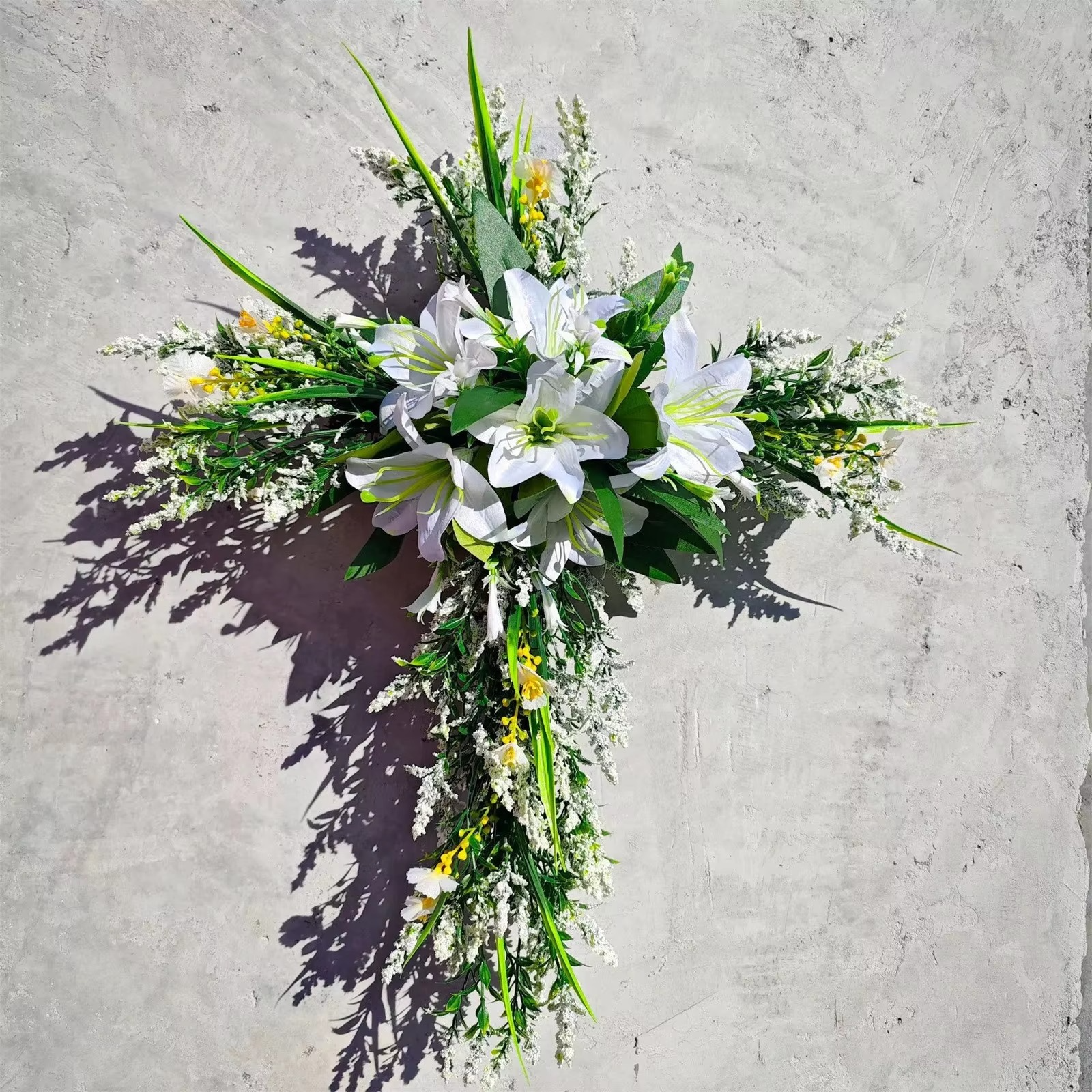 Spring Decoration Easter Liliaceous Cross Wreath Garland Welcome Artificial Flower for Indoor Outdoor Multipurpose Sturdy