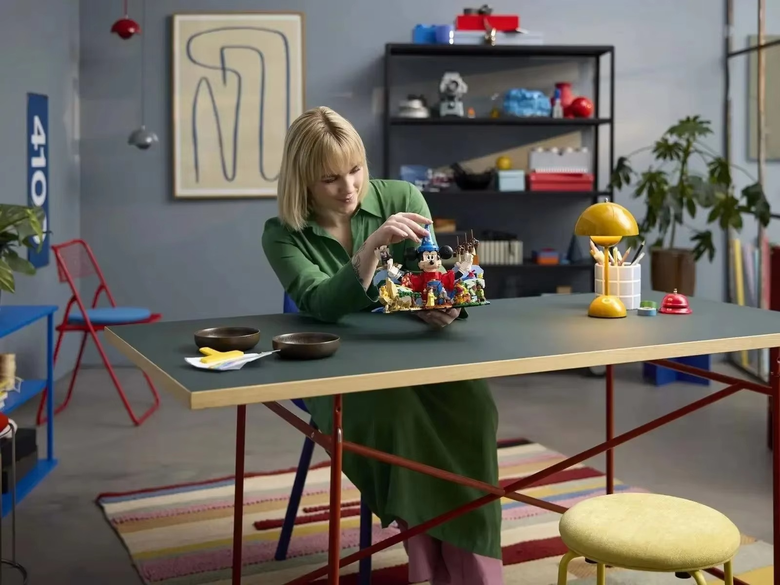 Miniso Disney 1103 PCS New Magic of Disney Legoing 21352 for Aged Birthday Christmas Gift Mickey Mouse in His Sorcerer’s