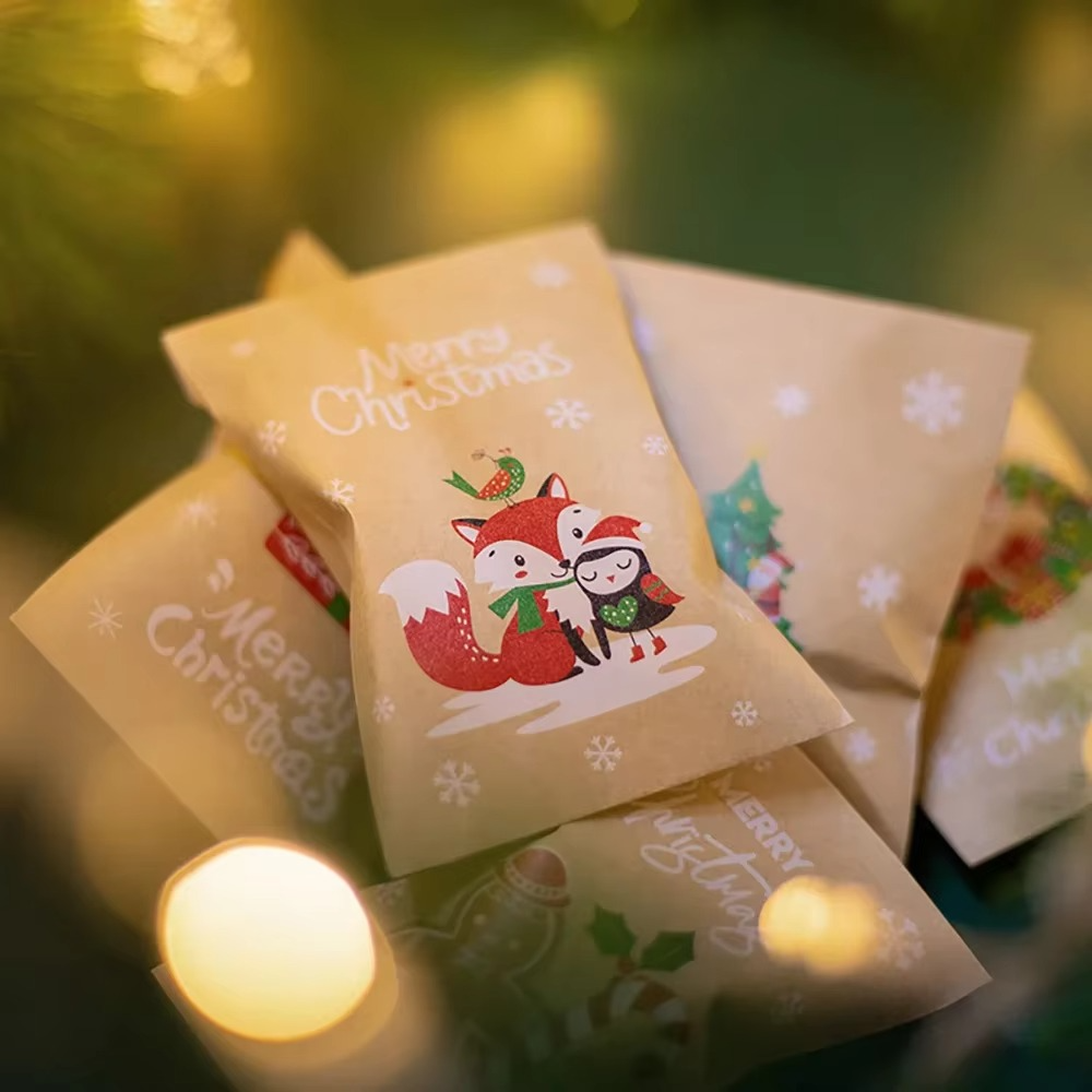 Runtow 48pcs Christmas Kraft Paper Bag Xmas Wrapping Gift Packaging Bag Santa Xmas Snowman Reindeer Envelope Bag New Year