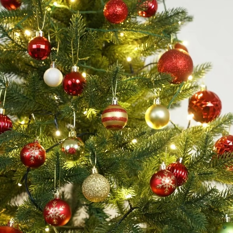 50pcs 4cm Christmas Tree Decorative Balls Red Gold Painted Christmas Ball Set Holiday Atmosphere Decorative Ornaments Xmas Decor