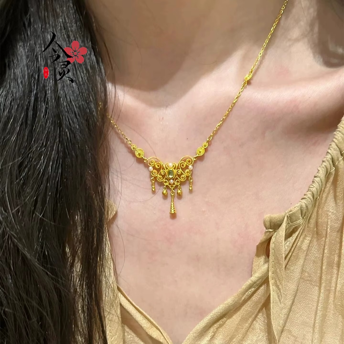 Exquisite 24K Gold Filigree Scrollwork Necklace for Women - AU999 Pure Gold