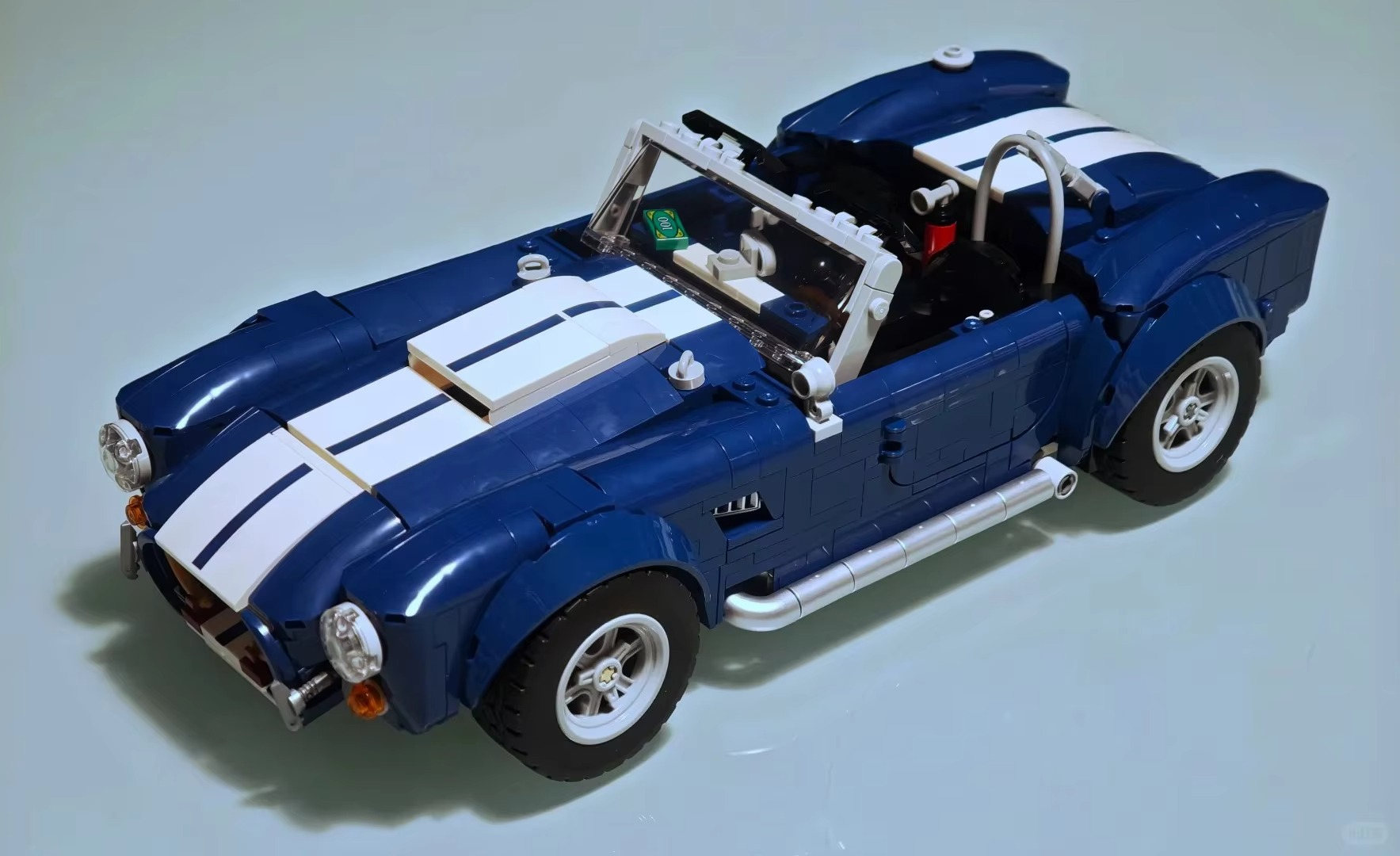 Sports Car Model Building Block Sets Compatible With Legoed Particles Suitable For Christmas Gifts 10357