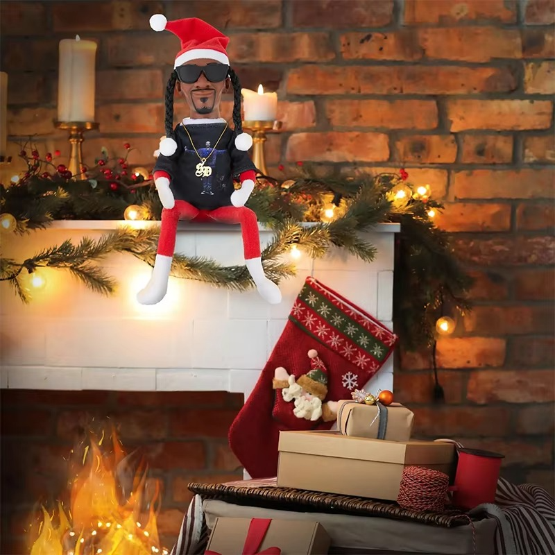 Christmas Elf Doll with Snoop on a Stoop Exquisite Gift Box Accessory Table Christmas Tree Decorations for Home Plush Toys 2025