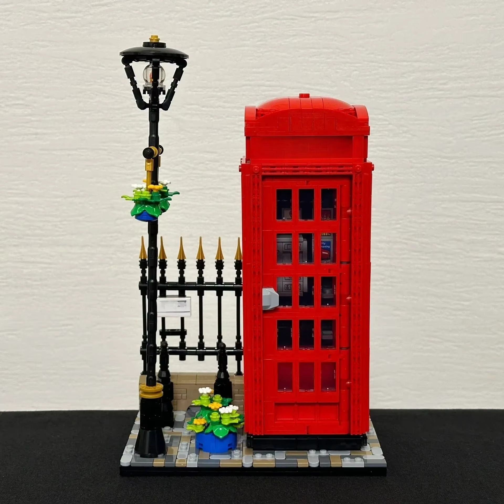 Ideas Red London Telephone Box Building Blocks Sets Compatible With Legoed Particles Suitable For Christmas Gifts 21347
