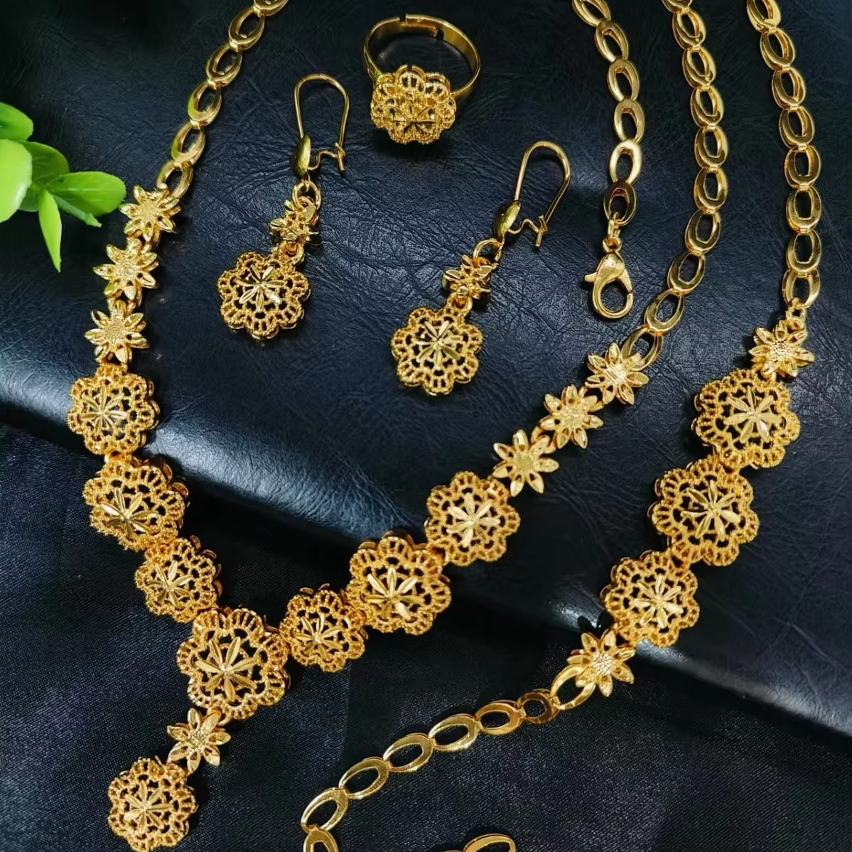 lux 9999 24K Real Gold Women's Fashionable and Flower Necklace Earrings Bracelet Ring Jewelry Set Dubai Bridal Pendants