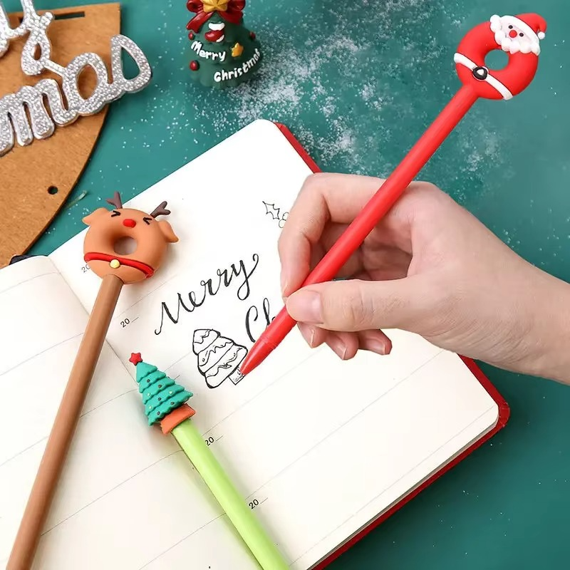 40Pcs/Lot Kawaii Christmas Gel Pen 0.5mm Black Ink Cute Christmas Tree Elk Santa Snowmen Neutral Pen School Stationary Kids Gift