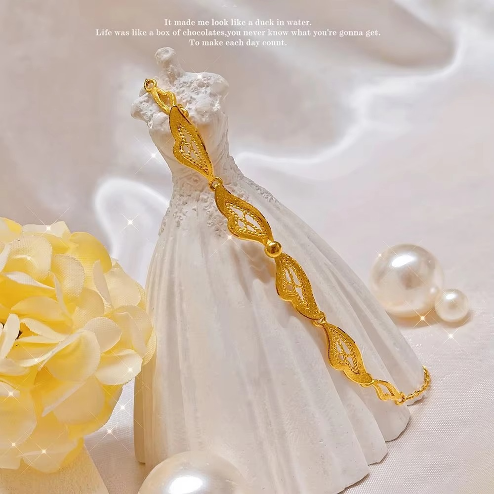 Butterfly Love Necklace 9999 24K Real Gold Niche Fashion Exquisite Hollow Retro Fashion Versatile Versatile Necklace Women