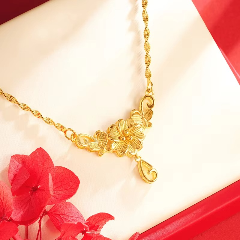 Luxury 24K 9999 Pure Gold Butterfly love flower necklace ladies temperament niche high sense