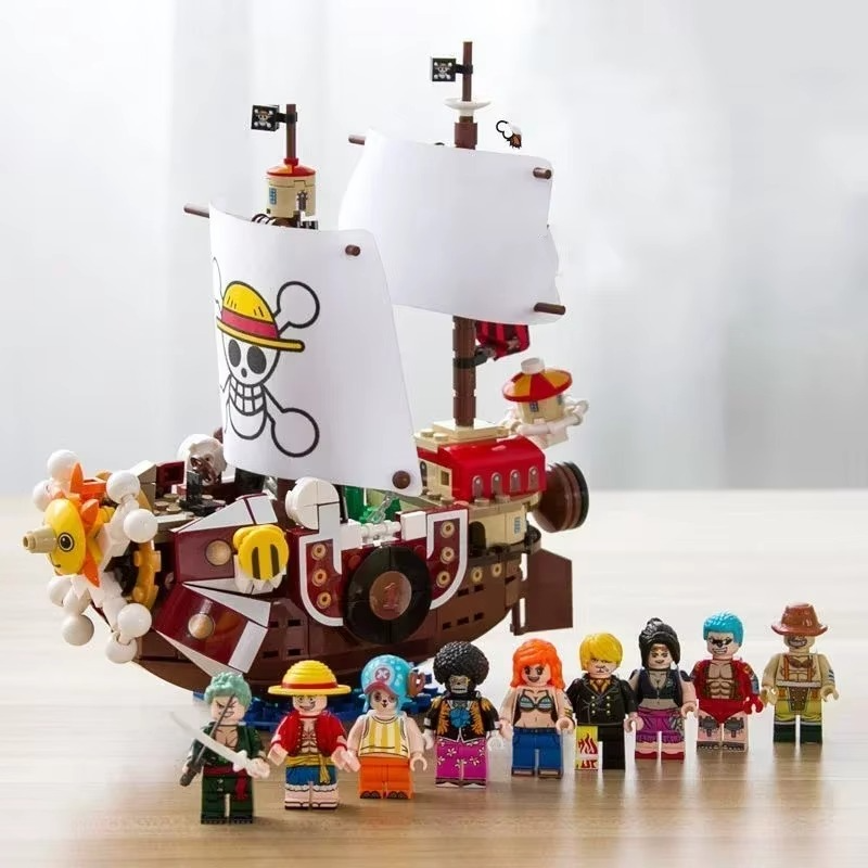 One Piece 1484pcs/432Pcs+9Dolls Thousand Sunny Boat Blocks Cartoon Pirate Ship Bricks Set Toys for Children Christmas Gifts