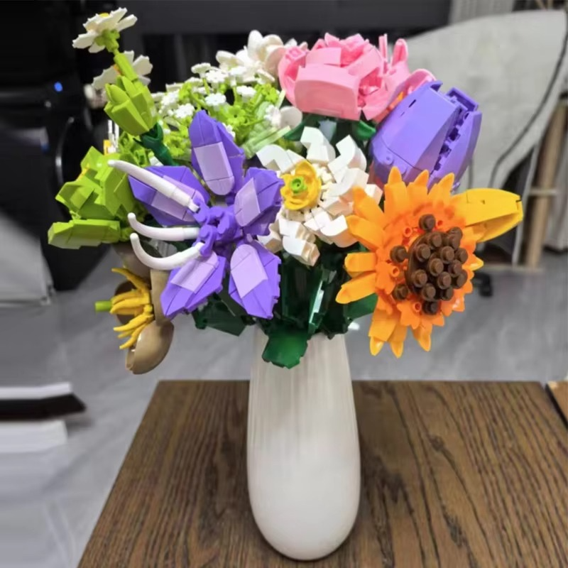 Flower Bouquet Christmas Countdown Flower Bouquet Building Blocks Christmas Blind Box Birthday Gift Sunflower Bouquet 2025
