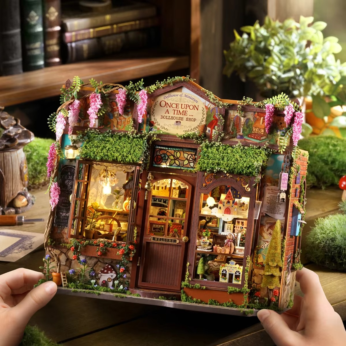 New Christmas Gift Diy Big Wooden Dollhouse Furniture Light Kit Doll House Casa Miniature AccessoriesWooden Toys Birthday Gifts